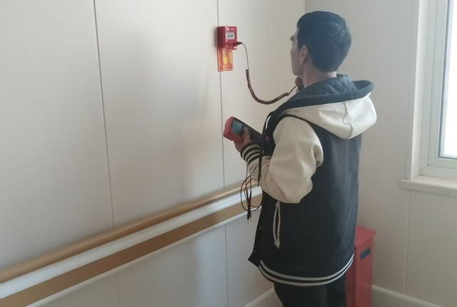 商場(chǎng)消防電話(huà)無(wú)法錄音如何維修?消防電話(huà)錄音功能故障維修